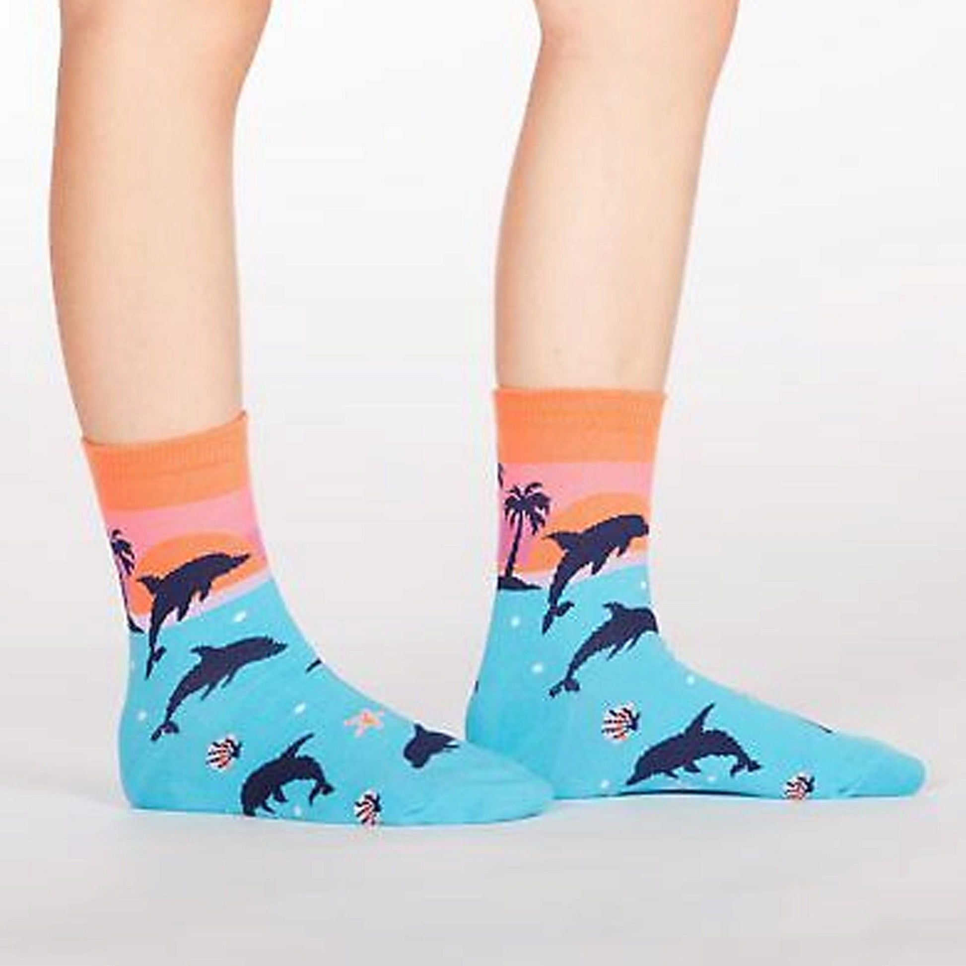 sock it to me junior crew dancing dolphins socks  -- 29 per box